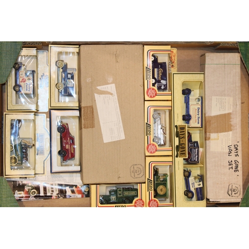 489 - A collection of boxed Lledo die cast model vehicles from the 'Days-Gone' series to include special e... 