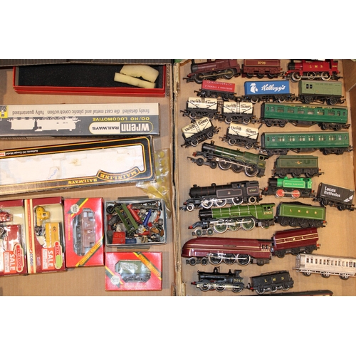 493 - A good collection of OO gauge railway locomotives to include Honby Trains, 'Papyrus', 'King George V... 