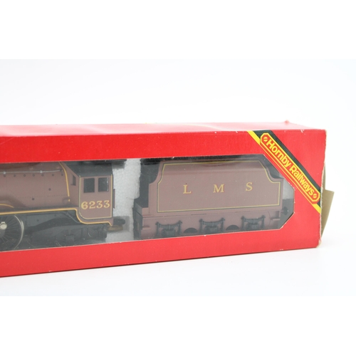 495 - A boxed Hornby Railways 'Dutchess of Sutherland' 6233 loco in LMS livery.