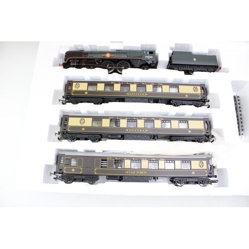 510 - A Boxed Hornby OO gauge R1087 Venice Simplon-Orient Express British Pullman electric train set.