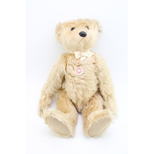 521 - Steiff limited edition bear '404207', label to left ear.