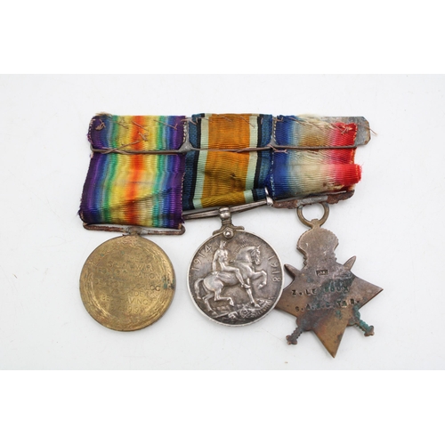 522A - World War One trio of medals, PTE Z LE ROUX SASC (3).