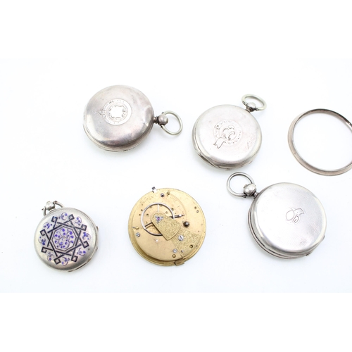 565 - A silver cased, open faced, pocket watch, the silvered dial with Roman numerals, subsidiary seconds ... 