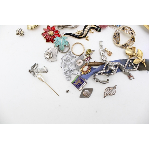 630 - A group of vintage and later costume jewellery, including a silver and enamel boat brooch, a pair of... 