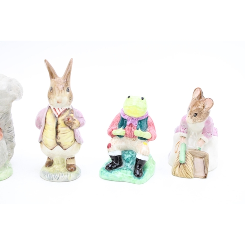 81 - Royal Albert Beatrix Potter figures to include The Old Woman who Lived in a Shoe Knitting, Hunca Mun... 