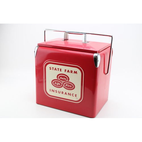 101 - An American style cooler box 'State Farm Insurance'. Height 31cm, width 32cm, 24cm.