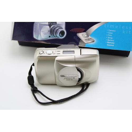 146 - A boxed Olympus II ZOOM 170 High Resolution 38mm 4.5 zoom lens digital camera together with an anoth... 