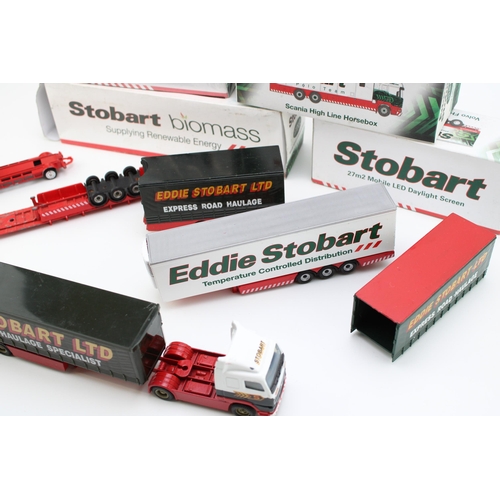 43 - A collection of boxed 'Eddie Stobart' die cast model vehicles by Oxford Corgi and Atlas Editions to ... 