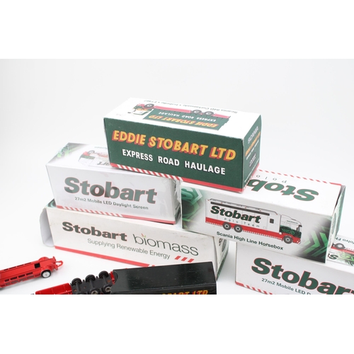 43 - A collection of boxed 'Eddie Stobart' die cast model vehicles by Oxford Corgi and Atlas Editions to ... 