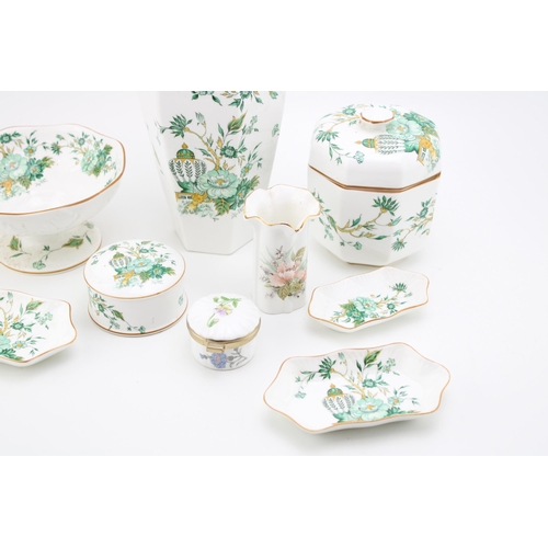 46 - A collection of Crown Staffordshire ceramic items in the 'Kowloon' pattern together with Aynsley 'Wi... 