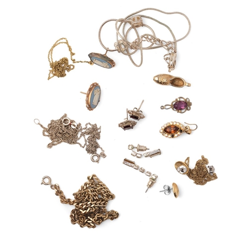 70 - Group of 9ct gold, silver and base metal oddments of jewellery etc.