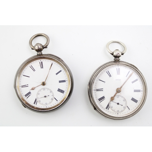 26 - Two silver pocket watches to include a '7718' example and one other, the first London 1883 and the o... 