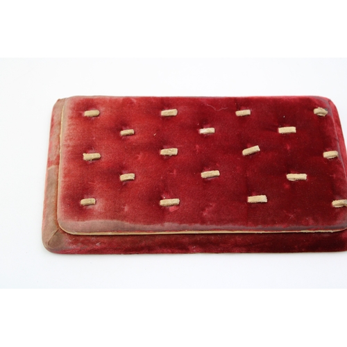 344 - Vintage velvet jewellery display pad, 23cm wide.