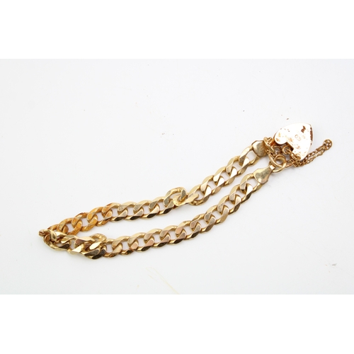 351 - 9ct gold hallmarked curb link bracelet, weight 14.6g