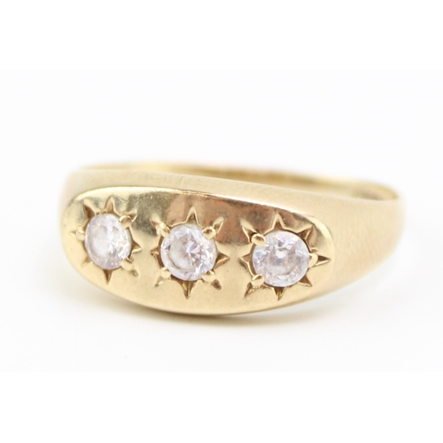 394 - 9ct gold & white stone gypsy ring size T, 2.6g