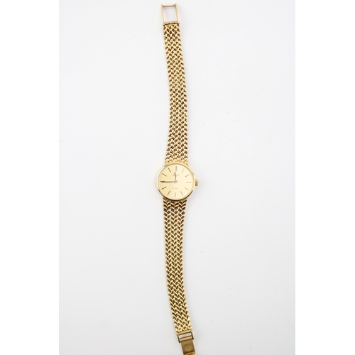 55 - Longines 9ct gold lady's wristwatch on 9ct gold bracelet, quartz movement, 20mm, 30.0g.