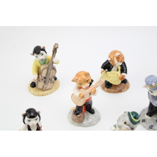 693 - Boxed Beswick Cats Chorus to include Calypso Drum, Purfect Sing, Cat Walk Bass, Cool Cat Saxophone, ... 