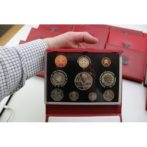 81 - Royal Mint Presentation Sets to include years such as 1998, 2006, 2001, 1985, 1990, 2002, 1989, 2002... 