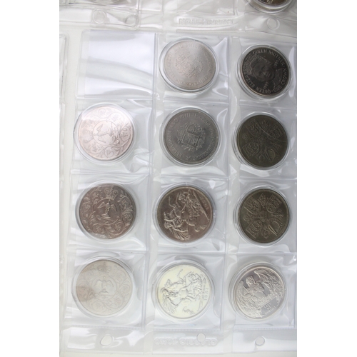 99 - A collection of cupro-nickel coins to include a quantity of £5 coins, half crowns, five shillings co... 