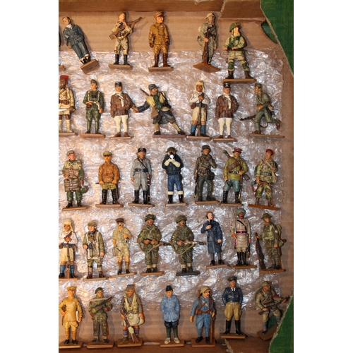 95 - A collection of 'Del Prado' painted metal military figures, 1:72 scale figures, to include soldiers ... 