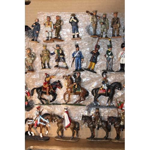 99 - A collection of 'Del Prado' painted metal military figures, 1:72 scale figures, to include horse mou... 