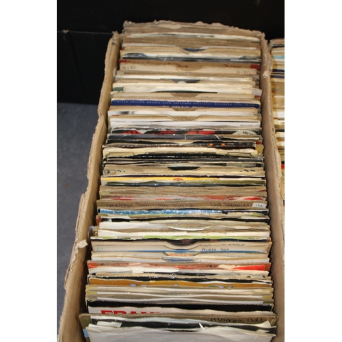 1174 - Five boxes of 45rpm singles with many unusual and rarely seen titles.