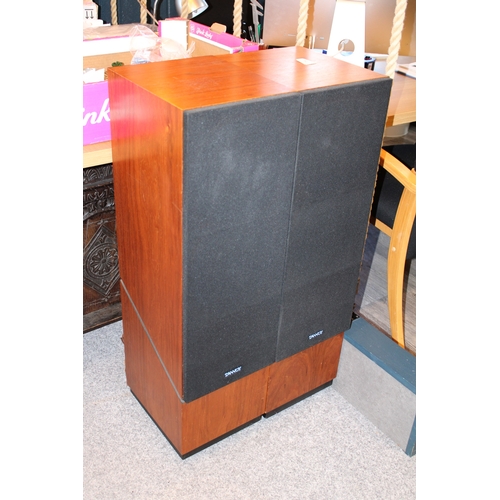 67A - Tannoy DC3000 dual concentric monitor loudspeakers, 94cm tall.