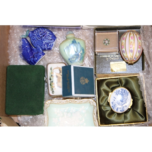 26 - A mixed collection of items to include Wedgwood Jasperware, Limoges ceramic egg, English Enamels pil... 