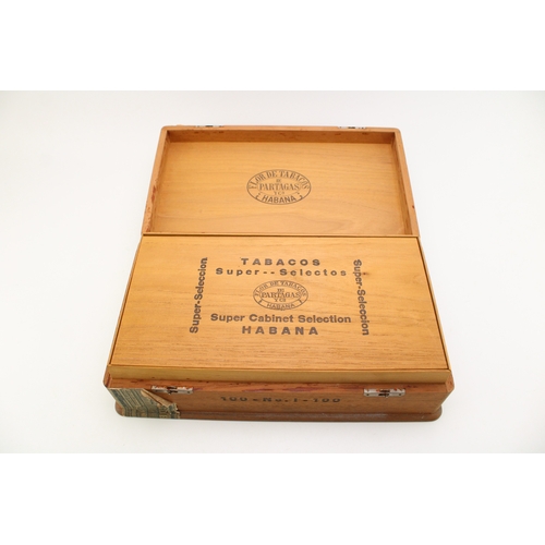 295 - A vintage Flor de Tabacos de Partagas Habana Super Cabinet Selection box No. 1 for 100 cuban cigars ... 