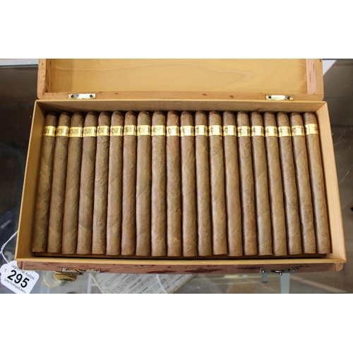 295 - A vintage Flor de Tabacos de Partagas Habana Super Cabinet Selection box No. 1 for 100 cuban cigars ... 