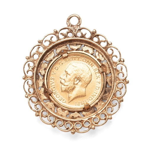 2 - A George V half sovereign, 1913, in 9ct gold, ornate double bordered pendant mount, total weight 13.... 