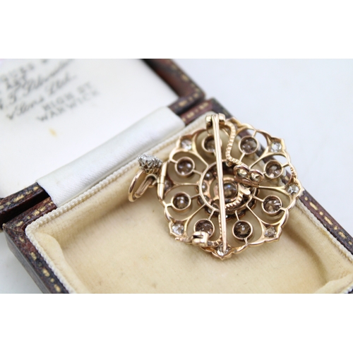 265 - An Art Nouveau diamond set metamorphic pendant brooch, with central diamond of approximately 4.5mm d... 