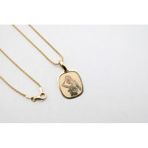 249A - An 18ct gold chain with an 18ct gold erotic pendant, 8.1g, chain 46cm long.