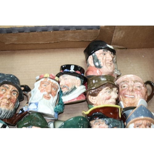 186 - Small Royal Doulton character jugs to include Neptune, Gone Away, Farmer John and others (19).