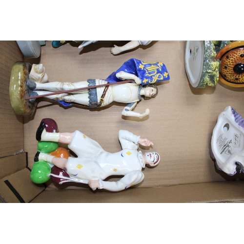 212 - Royal Doulton figures Elsie Maynard HN2902, Joan of Arc HN3681, Alfred the Great HN3821, Les Paraplu... 