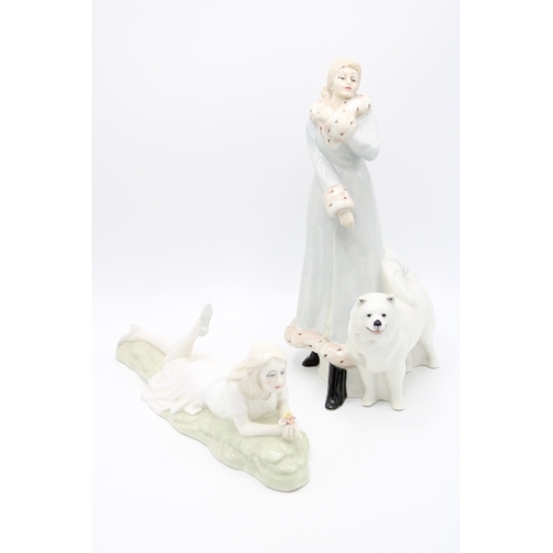 224 - Royal Doulton figures to include Idle Hours and A Winters Walk (2).