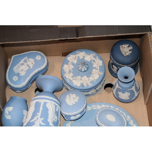 272 - Wedgwood Jasperware in blue to include a pedestal bowl, vases, trinkets and others (Qty).