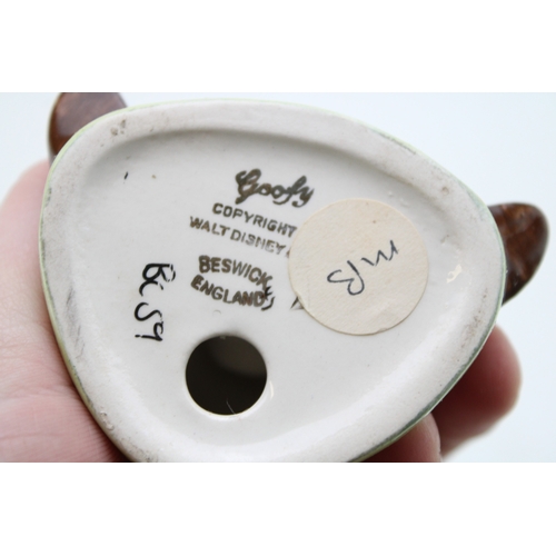 113 - Beswick Walt Disney figure Goofy 1281.