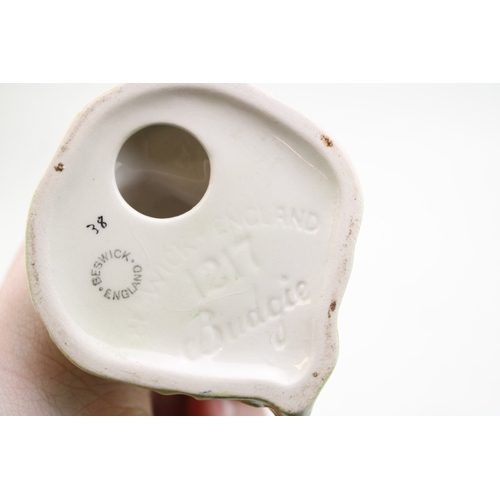 142 - Beswick Green Budgie 1217.