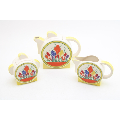 208 - Moorland Pottery Art Deco inspired tea set in the Crocus pattern, to include a teapot, a lidded suga... 