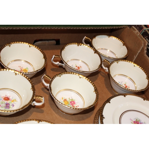 235 - Paragon 'Park Lane' Trio's, pattern number Z173, to include six cups, eight saucers and nine side pl... 