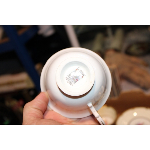 235 - Paragon 'Park Lane' Trio's, pattern number Z173, to include six cups, eight saucers and nine side pl... 