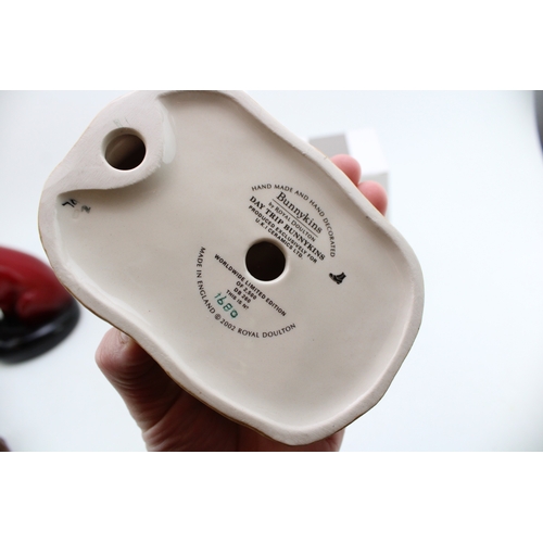 272 - Boxed Royal Doulton limited edition Bunnykins to include Day Trip and Chocs Away (2).