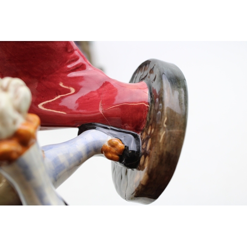 305 - Royal Doulton The Fiddler HN2171 together with The Old King HN2134