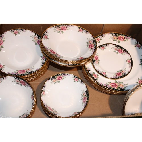 367 - Royal Albert Concerto pattern Dinnerware (24 pieces).