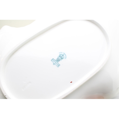 40 - Royal Crown Derby Desert Service pattern 3712 Kings pattern to include six 23cm diameter plates and ... 