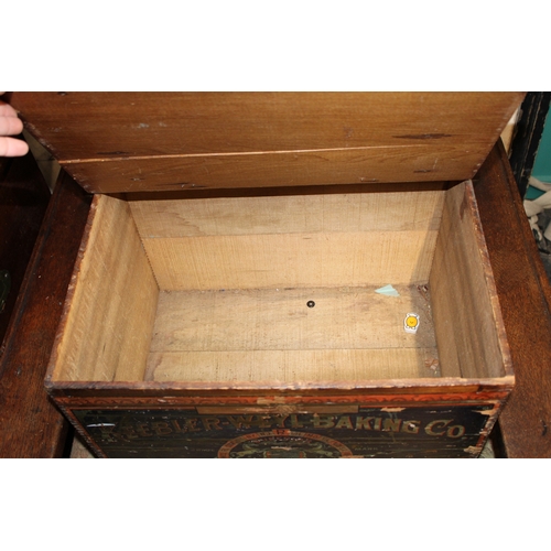 420 - Keebler-Weyl-Baking Co. Biscuits Philadephia, vintage packing crate, paper label to front, 49cm x 36... 