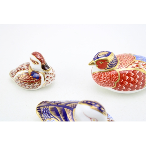 43 - Royal Crown Derby paperweight, Pheasant, for the Royal Crown Derby Collectors Guild, date code for 1... 
