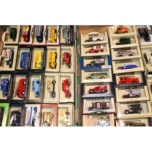 539 - A collection of boxed die-cast vehicles to include example by Lledo, Matchbox, Days Gone and other s... 