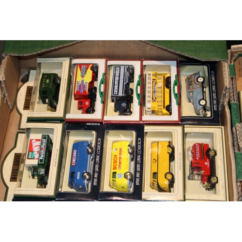 539 - A collection of boxed die-cast vehicles to include example by Lledo, Matchbox, Days Gone and other s... 
